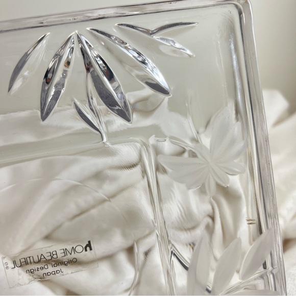 HOME BEAUTIFUL ORIGINAL DESIGNS JAPANESE CRYSTAL GLASS SQUARE FRAME LIKE NEW - Picture 2 of 8